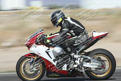 media/Oct-26-2025-Race Pace (Sun) [[c1447ca738]]/Verified/3-Turn 14 Exit Pans (1030am)/